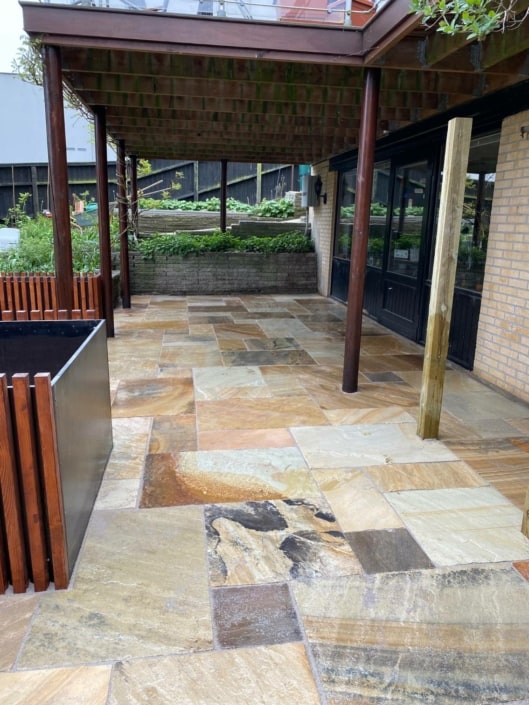 terrasse fliselægning